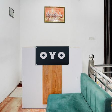 Hotel O Le Empire Stay House Ню Делхи Екстериор снимка