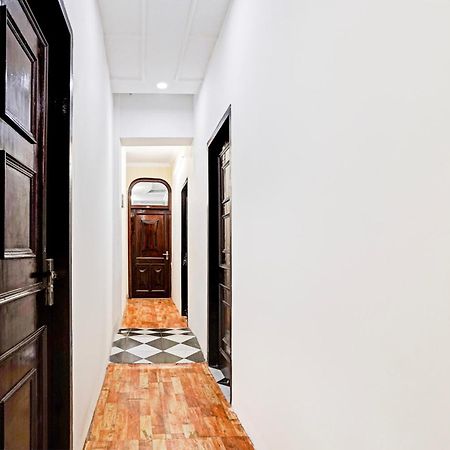 Hotel O Le Empire Stay House Ню Делхи Екстериор снимка