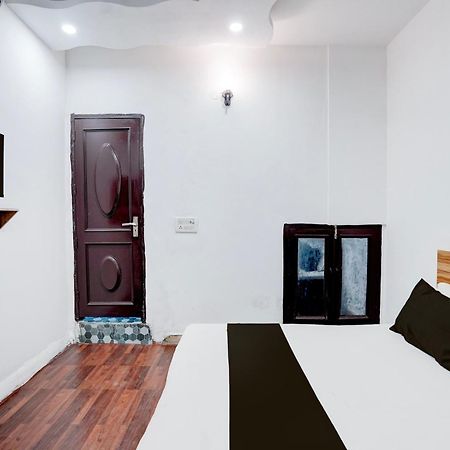 Hotel O Le Empire Stay House Ню Делхи Екстериор снимка